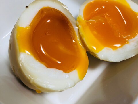 ピリ辛半熟味付き卵〜めんつゆ〜